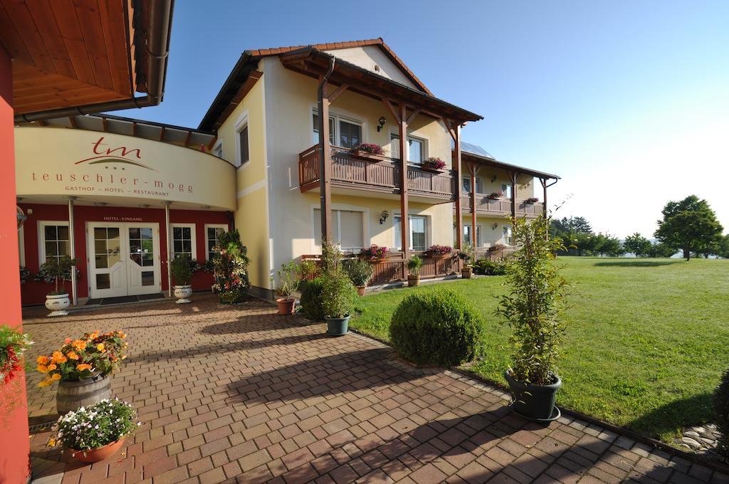 Hotel-Restaurant Teuschler-Mogg Bad Waltersdorf Inklusiv Genusscard Exteriör bild